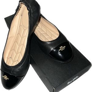 COACH Bonnie Patent Leather Ballet Flats, Black with Gold Emblem, Size 7.5, NIB